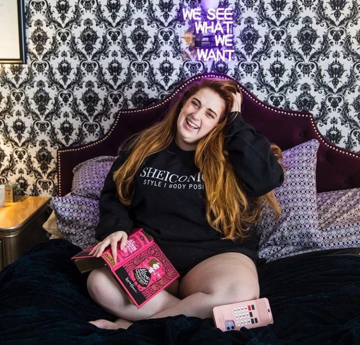 StylishNatonya's tweet photo. @theclique_uk Happy Sunday you guys!🤎 I have @sheiconicStyle, my body positive clothing line that celebrates all stylish women.🖤
🏷️15% OFF code: FALLFASHION15 
🔗https://t.co/JgTgKCYnSS

#theclqrt #SHEICONIC #BlackOwned https://t.co/h4bObrJAfK