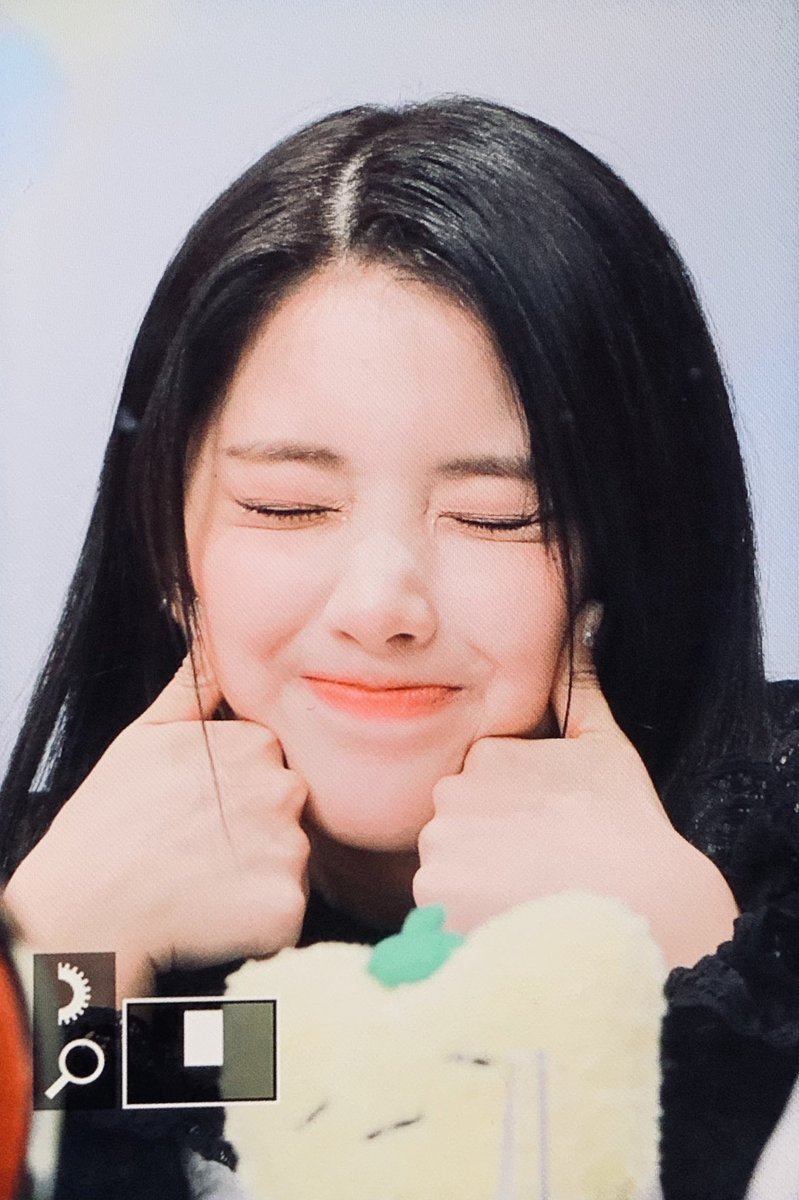 딥 🫧 tweet media