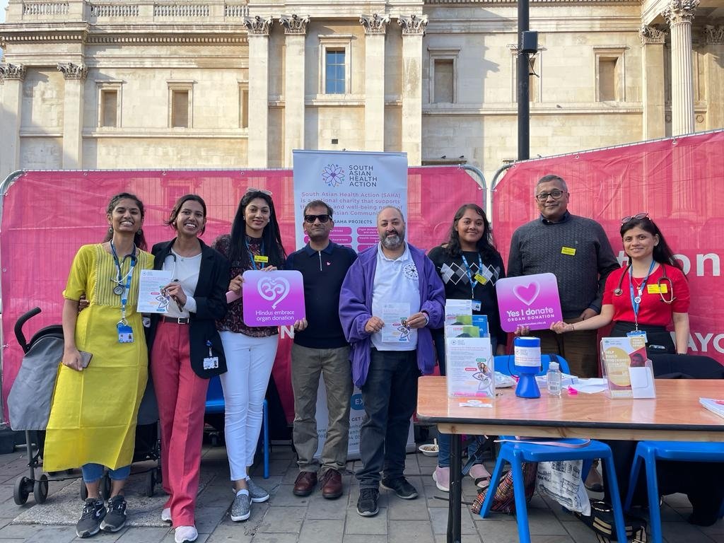 Triya (@triyaac) on Twitter photo Our stall in #Diwaliinthesquare in Trafalgar Square promoting health, organ donation and COVID vaccination! Brought our stethoscopes and badges to represent #NHS <a href="/BAPIOUK/">BAPIO</a> <a href="/MayorofLondon/">Mayor of London, Sadiq Khan</a> <a href="/indranilc/">Indranil Chakravorty MBE 🇮🇳🇬🇧🌏</a> Our stall in #Diwaliinthesquare in Trafalgar Square promoting health, organ donation and COVID vaccination! Brought our stethoscopes and badges to represent #NHS <a href="/BAPIOUK/">BAPIO</a> <a href="/MayorofLondon/">Mayor of London, Sadiq Khan</a> <a href="/indranilc/">Indranil Chakravorty MBE 🇮🇳🇬🇧🌏</a>
