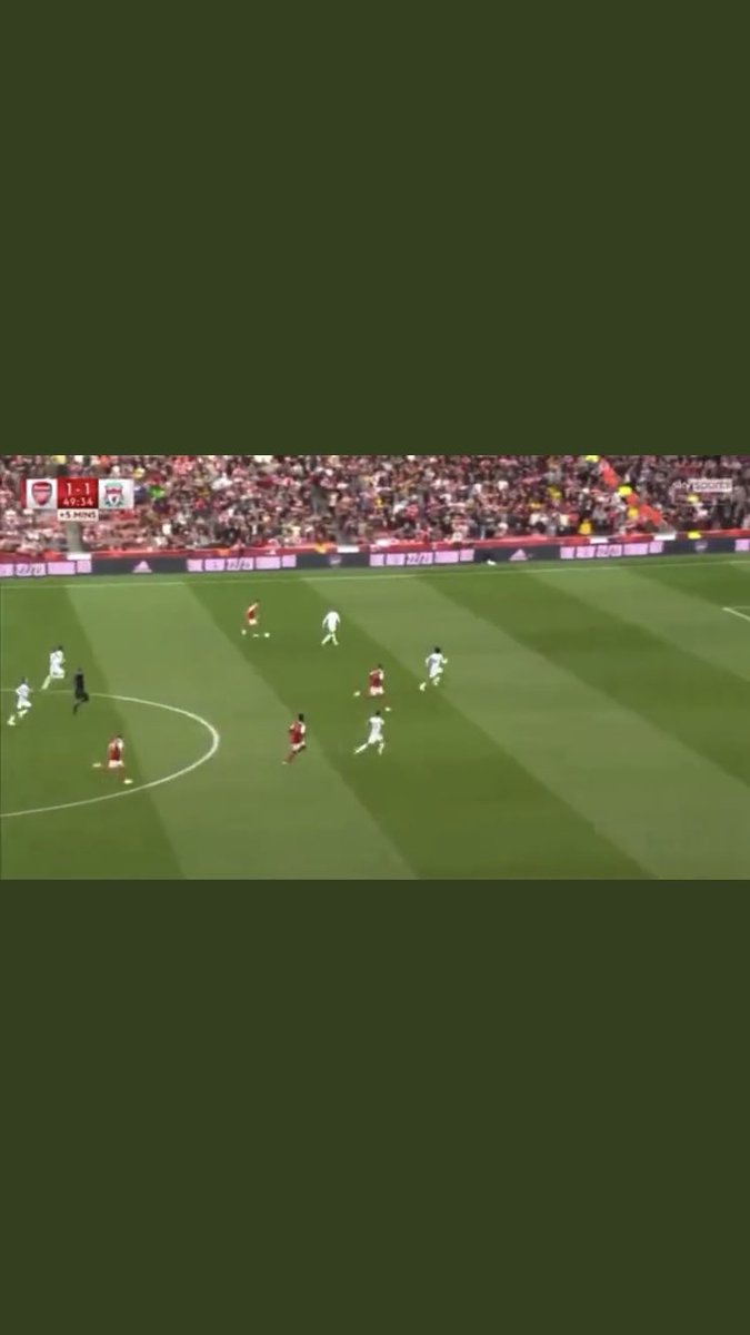 MichaelCoffer's tweet photo. @D8_Shaun @SaeedTV_ If Trent stays with Jesus, Tsimikas would be marking Saka. Trent also showing Jesus his number, not making the run hard for him. It’s horrific defending. 🤦🏻‍♂️🤦🏻‍♂️ https://t.co/NMfqe6ZduD