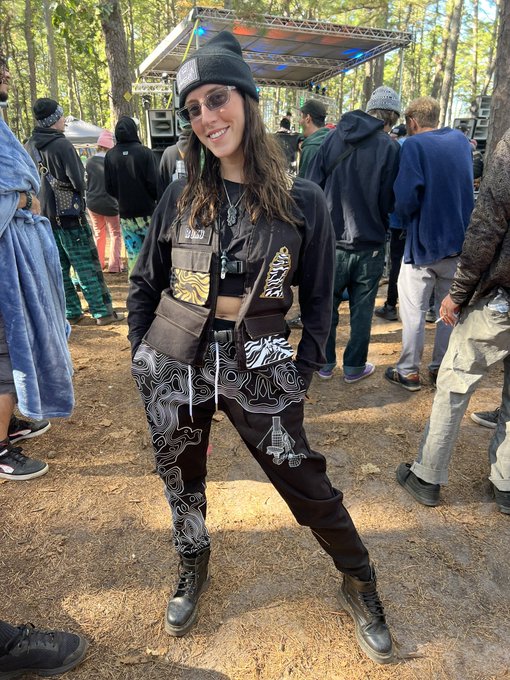I&rsquo;m sorry but who else drip like this!?!? @rukulives https://t.co/YXrlJeoRo4<a class="tags" target="_blank" title="On Twitter" href="/?out=eyJ0eXAiOiJKV1QiLCJhbGciOiJIUzUxMiJ9.eyJpYXQiOjE3MjA3NTg2OTUsImlzcyI6InR3cG9ybnN0YXJzLmNvbSIsIm5iZiI6MTcyMDc1ODY5NSwiZXhwIjoxNzUyMjk0Njk1LCJyZWRpcmVjdF91cmwiOiJodHRwczovL3R3aXR0ZXIuY29tL3J1a3VsaXZlcyJ9.7Hzv5qAytfS_zOaBbe_n7DnJ9QFcogVBicLDoTcKp8PDvuON1Aq7GSWtD7u3BgvxKRJZzge28q0MMPOeY3mogw">@rukulives</a>