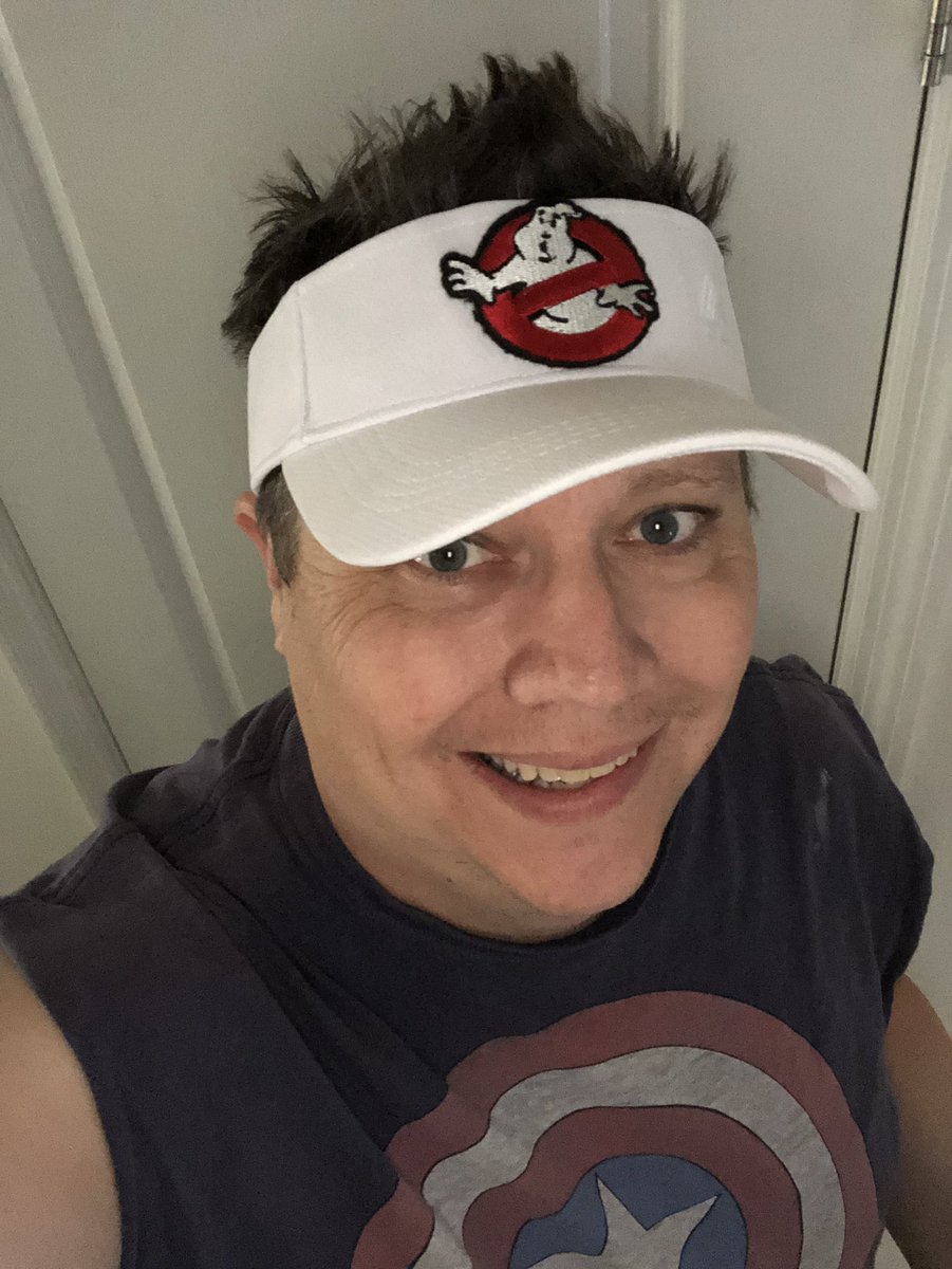 yardsaleartist's tweet photo. Got the visor on clearance at Big Lots for $2.50.

Got the patch from eBay for $4.

Mother-in-law sewed it on for $0.

So I’m rocking my new #Ghostbusters visor for $6.50!

#CheapLife https://t.co/Ql5njVGQNC