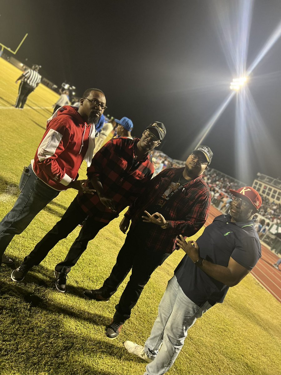 RSGipson's tweet photo. CHS Homecoming ’22 https://t.co/5C813VWUMt