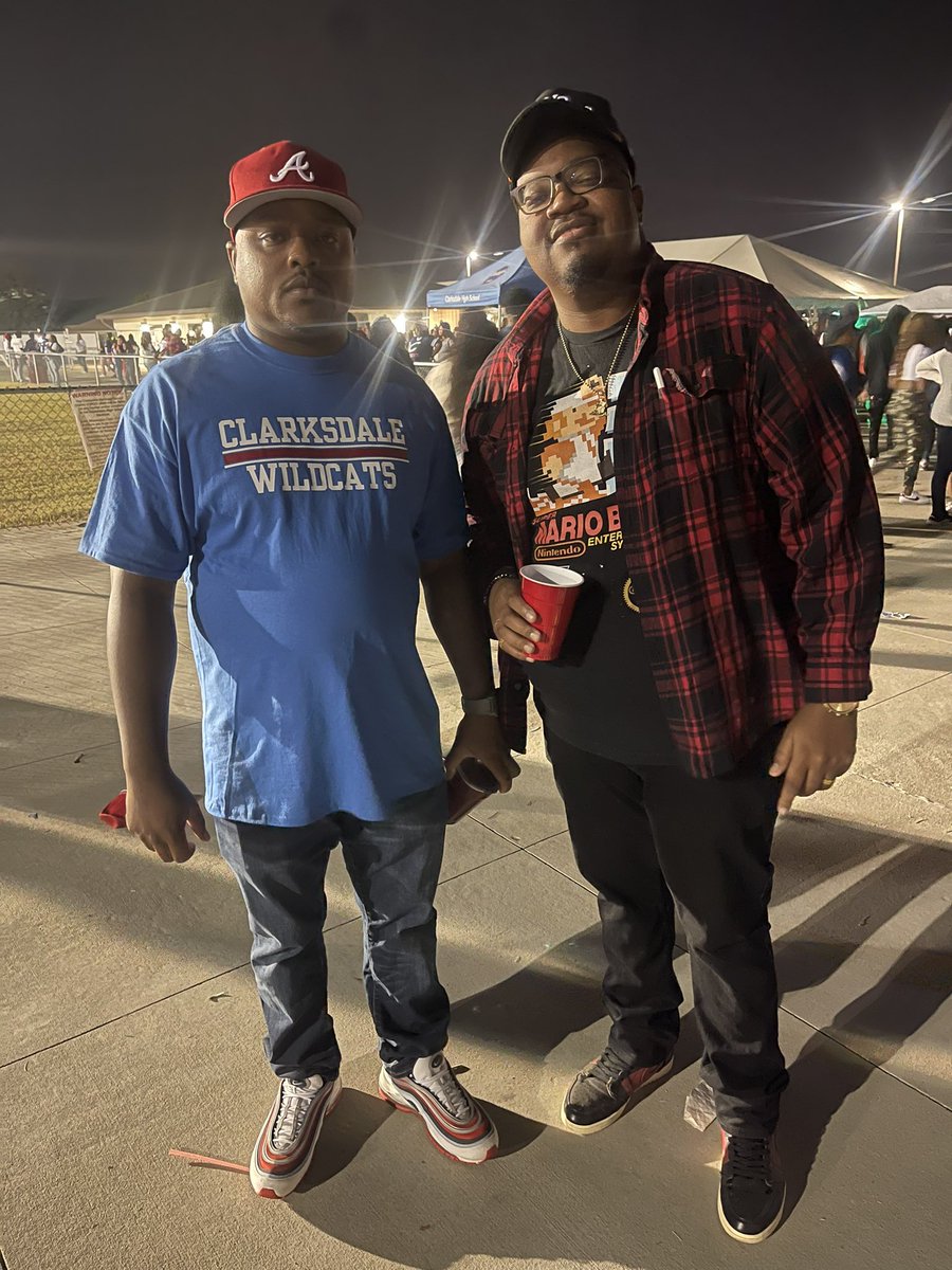 RSGipson's tweet photo. CHS Homecoming ’22 https://t.co/5C813VWUMt