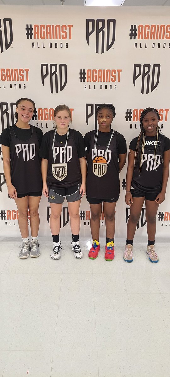 #PROChain:Man

Bryan Co. High in the building   putting in work
 
💥 College Coaches 
💥Came out to support 

💥PRO  MOVEMENT 
💥SHOWCASE 
💥THANK YOU

<a href="/Jarrett_PRO/">Jarrett PRO</a> 
<a href="/KyleSandy355/">Kyle Sandy</a>
<a href="/PRO_Movement1/">#PRO Elevation Inc. | #PRO Movement Athletics</a>
<a href="/ArnettC_PRO/">Arnett C. Cooper</a>

#PRO: FALL FASTBREAK Grils 2022
#AgainstAllOdds