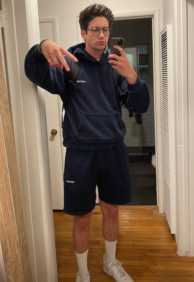 first day of school, kinda killing it