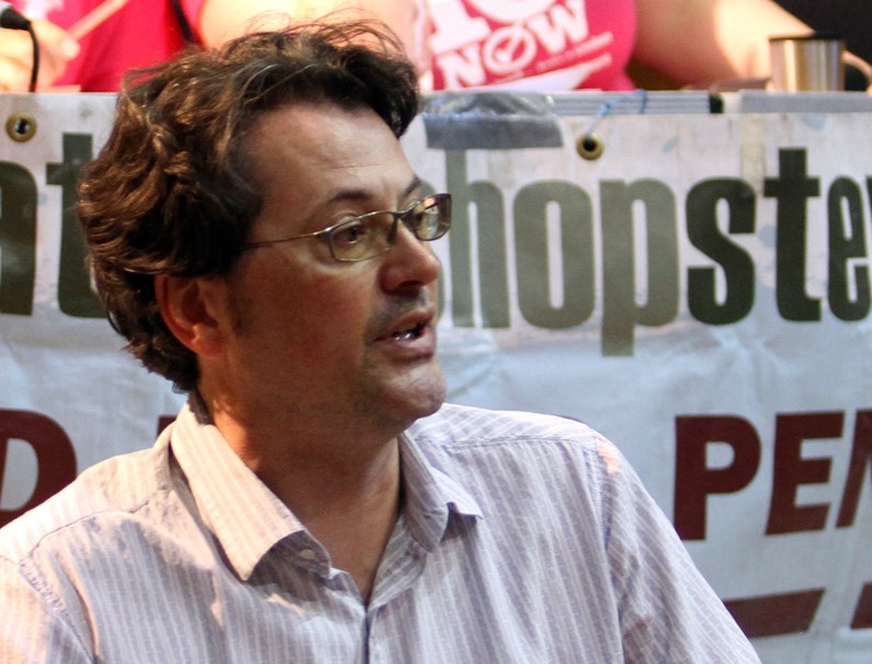 Strikebot9's tweet photo. RT EarthStrikeUK: RT @freeourunions: Speakers at TOMORROW's demo to stop Truss' plan for new-anti-union laws include the London organiser of the union that's led the strike wave the Tories want to stop - Jared Wood of @RMTunion @RMTLondon 

Join us, 5.30… https://t.co/rGywv9X4dE