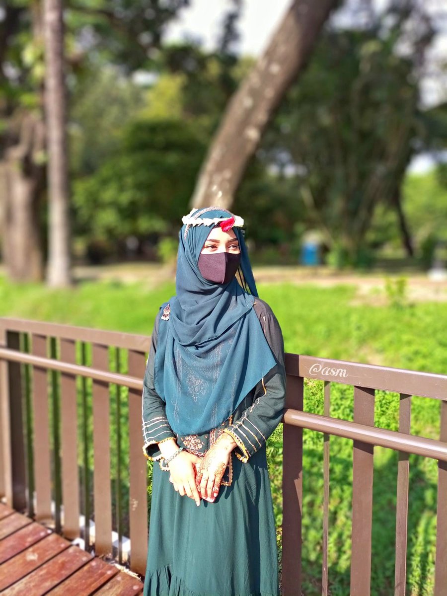 adihry83's tweet photo. “Some days you’re happy, some days you’re sad. This is life; one has to take the rough with the smooth and just say, Alhamdulillah.” —💚🌿
.
.
.
.
.
#asm #hijabi #hijabigirl https://t.co/pBrLF15WUv