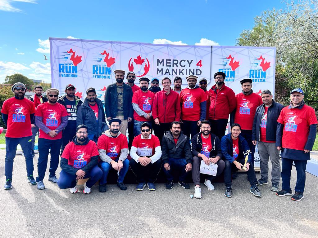 patrickbrownont's tweet photo. Thank you @AMYACanada 
@AMYABramptonW
@ahmadiyyacanada
@Ahmadiyya_CA
@BramptonMasjid 
@AMJBramptonEast for another amazing #RunForBrampton. The generosity, love for all and charitable focus of the Ahmadiyya community in #Brampton is beautiful. https://t.co/PlBBOyB0gU