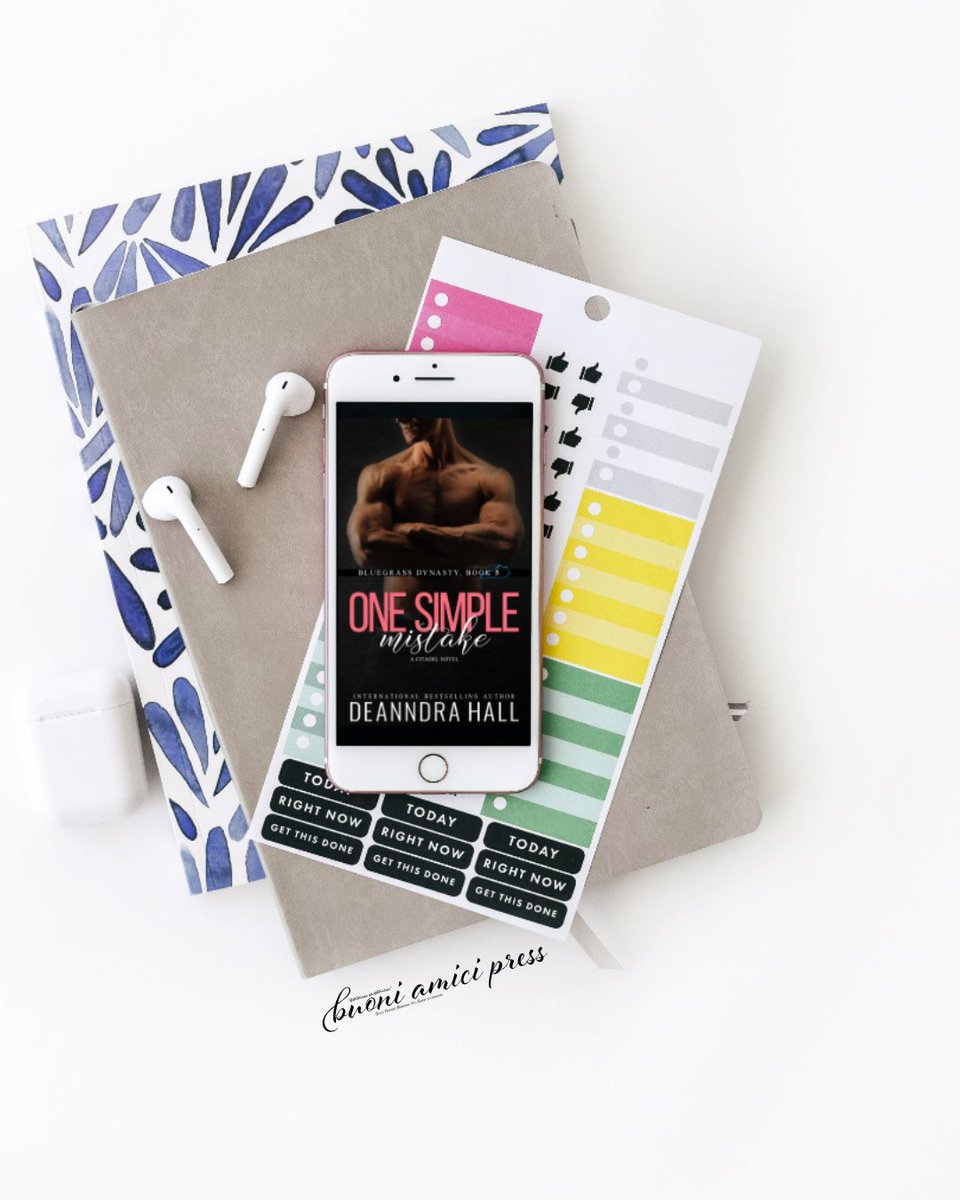 DeanndraHall's tweet photo. Vivian was scared and very, very excited. She didn’t really understand what was going on, but she was pretty sure she liked it.
#KU ➜ https://t.co/gMYqktSbQM
🔁 #BAPpr #DeanndraHall #romanticsuspensenovel #romanticsuspensebook #romance #KindleUnlimitedbooks #KindleUnlimited https://t.co/09QUpK2kVH