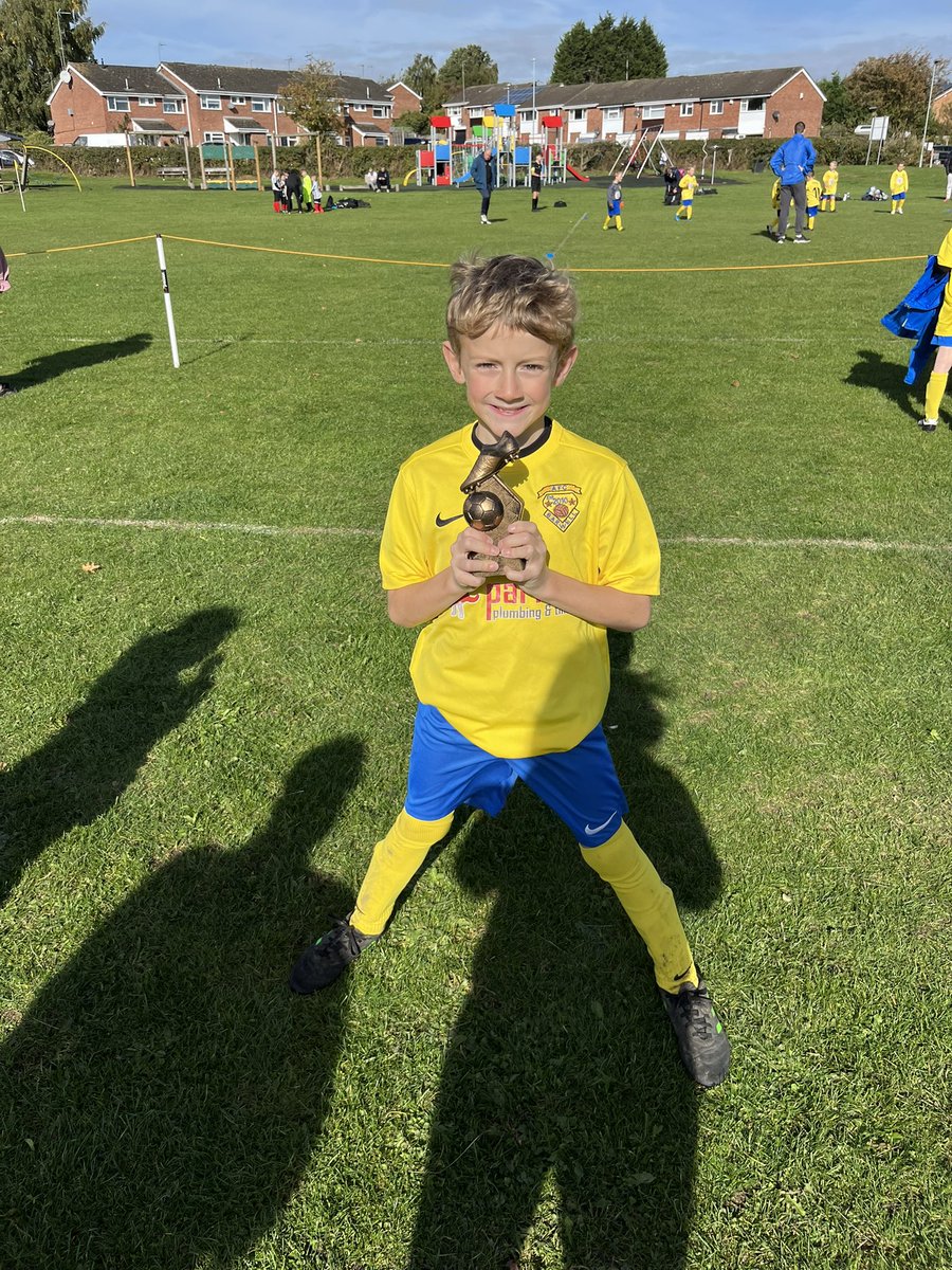 Jesschoc's tweet photo. @year3barwell Zack got player of the match today for AFC Barwell Bears and scored 2 goals ⚽️ 🥅 https://t.co/wAfF6TQK6n