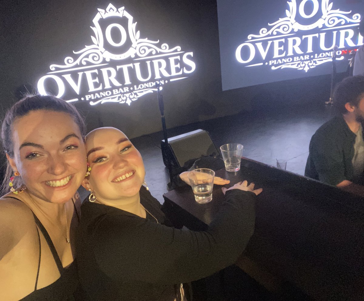 lissy_foyle's tweet photo. Not to be dramatic but I think my life peaked this weekend @TheatreDinerUK @OverturesLDN @JordanLukeGage @alliedaniel_ @GREASEWestEnd https://t.co/992QEKsTkl