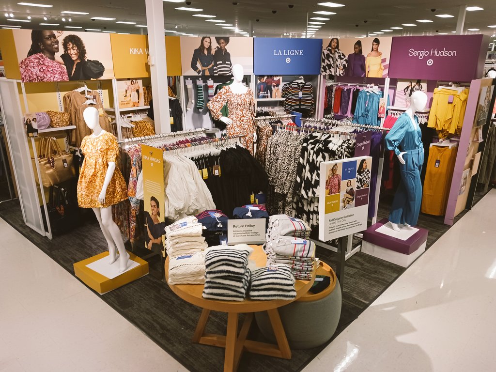 PutsNobody's tweet image. Straight up now tell me, are you feeling nostalgic over these 80s design aspects too? Oh, oh, oh! Come check out these on-trend and affordable styles from Kika Vargas, LA Ligne and Sergio Hudson ❤️🎯 @mguraya9 @aleahmarie19 @settoselltarget @courtshellnu @ElyssaSue @Kay_Moore81