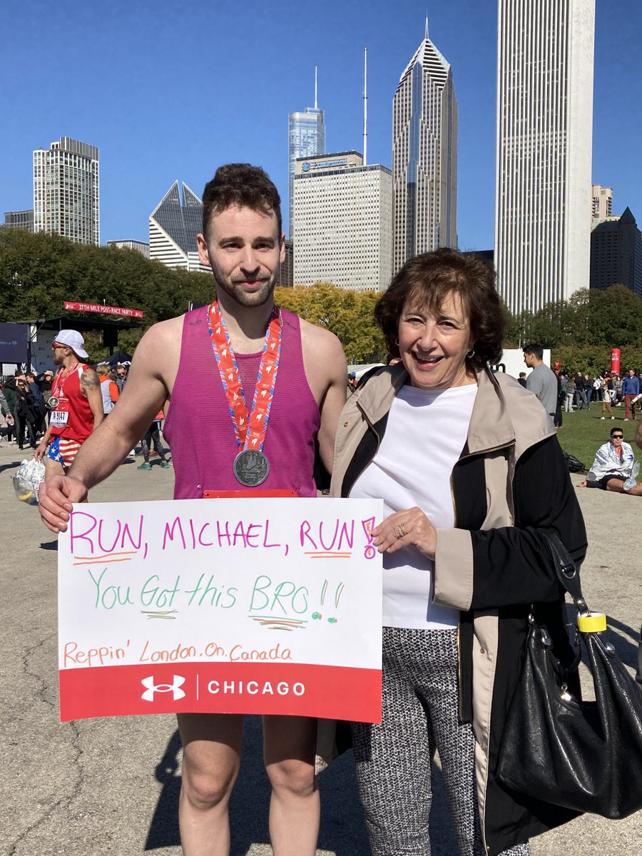MaryRoes4's tweet photo. Congratulations Michael for your sub 3hr finish (2hr 57 min) at the Chicago Abbott World Marathon! So proud of you! 💞Next run Boston April 17, 2023! ⁦@DiabetesCanada⁩ https://t.co/5UEqpRCpZe
