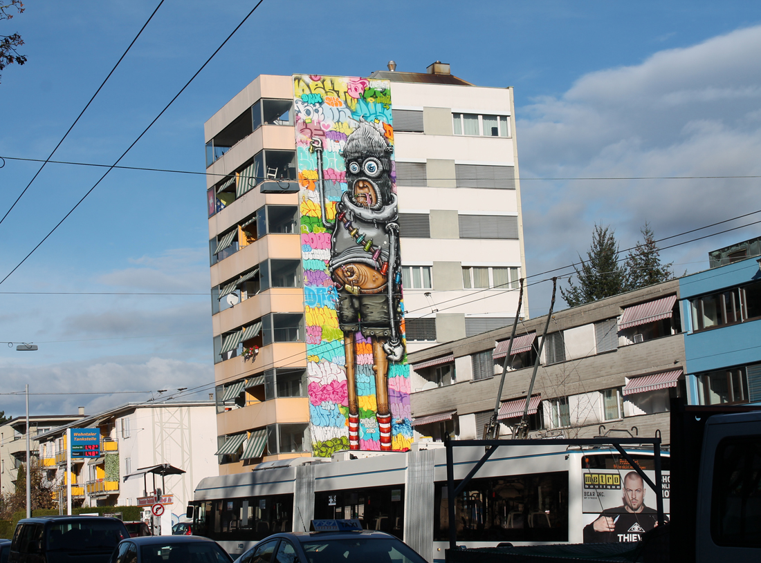 OneTruthNFT's tweet image. We’re One Truth, two brothers (Dr. Drax &amp;amp; Pase) doing streetart professionally since '98 &amp;amp; web3ish cryptoart since '22. We worked with @Google, @redbull and have paintings auctioned off with @banksy, @OBEYGIANT and many more.

Welcome to our takeover 👇🧵