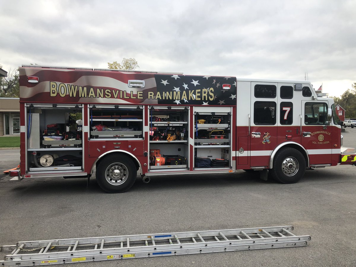 PaulLaRocheJr's tweet photo. PL Vulcan Training Concepts. Man in Machine training for Bowmansville NY area departments. Almost time for snowblowers and quite chilly this am. Learn how to use basic to complicated tools from experienced instructors. https://t.co/3cBRlhGIR7