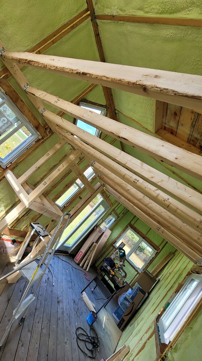 EmberTheSunbro's tweet photo. Loft framing done. Next is the skylight and the rest of the electrical https://t.co/0PUG6dFG2J