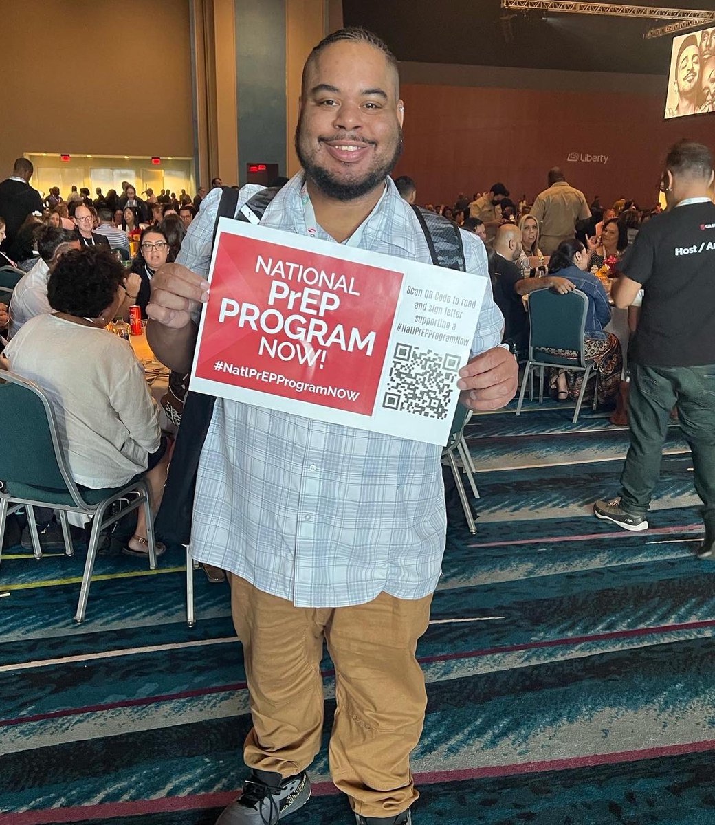 PrEPInBlkUS's tweet image. PrEP In Black America Coalition Members @LeishaMcKinleyB and @KingPiscean504 gathering support for a National PrEP Program at #USCHA2022. 

Read and sign the letter to the White House and Congress at bit.ly/natlprepprogra…. 

#PrEPInBlackAmerica #NatlPrEPProgramNow