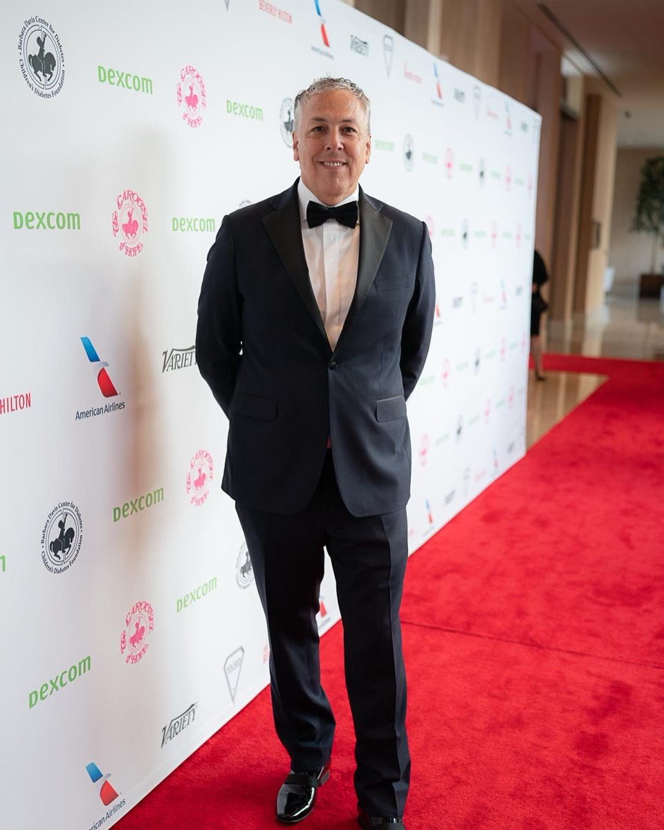 ChiefWrangler's tweet photo. Honored my friend and colleague celebrity photographer @jensensutta sent me these photos #carouselofhope #beverlyhills #childrensdiabetesfoundation #gala #redcarpet #redcarpetready #mediarelations #instagay #barbaradavis https://t.co/1VupA1waPU