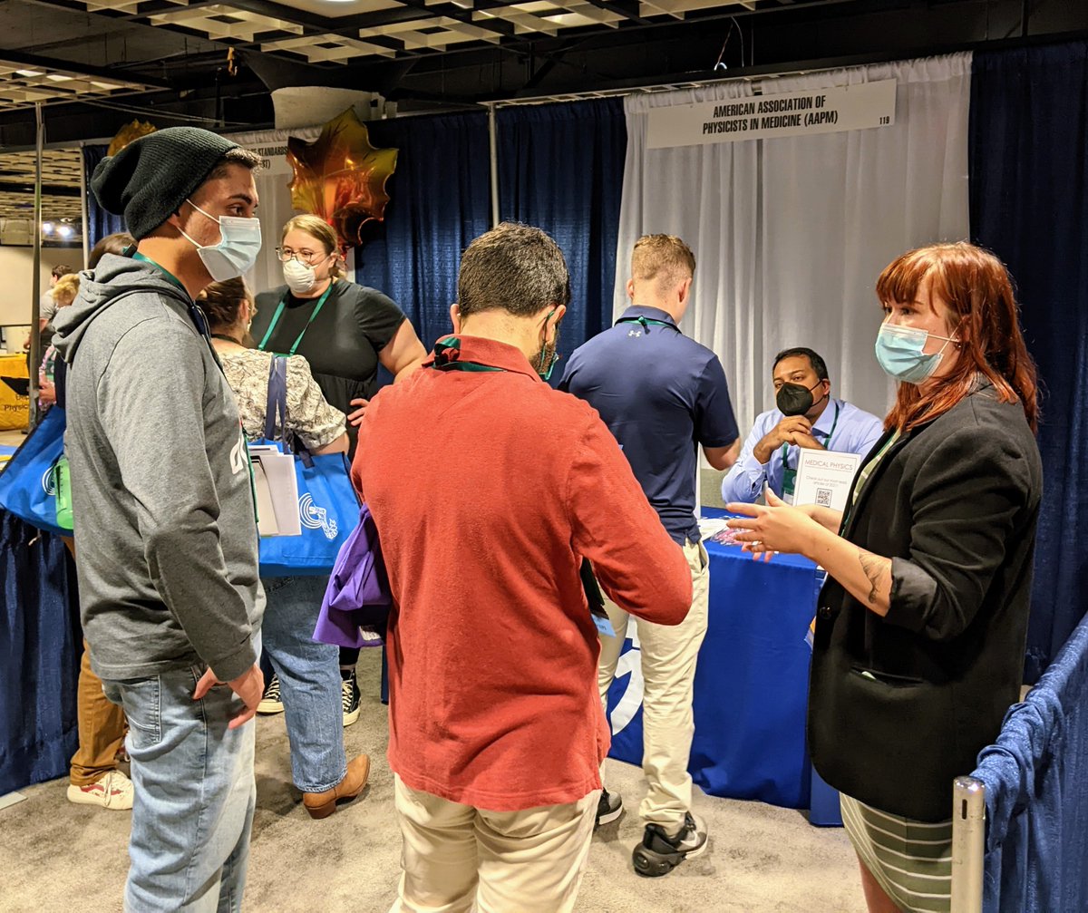 aapmHQ's tweet photo. Shout-out and sincere thanks to @trueMACAAPM &amp; @LindsayPhys for helping to coordinate local #MedPhys volunteers that informed and enlightened #Physics undergrads about #MedicalPhysics education &amp; careers during #PhysCon2022! https://t.co/llUbNaUsLA