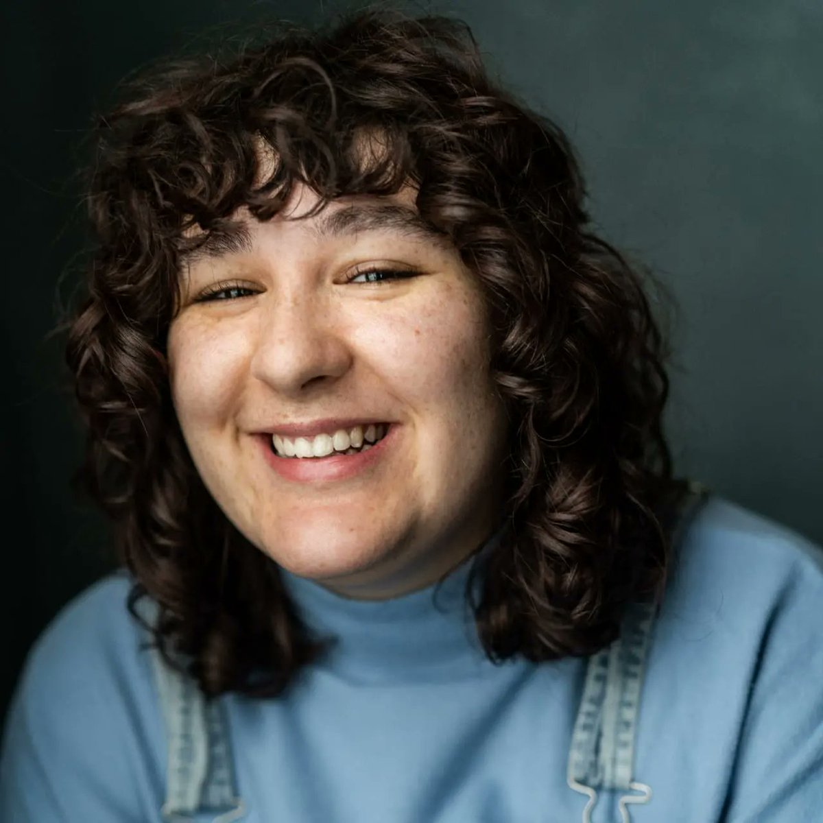 UnionShowcase's tweet photo. Second, we have the lovable:
 {  Elise Lambert } 

W h a t ' s  y o u r  f a v i o u r i t e  c h a r a c t e r  y o u ' v e  p l a y e d ? 
I was sick of never seeing any non-binary characters that I actually liked so I wrote my own: Kai. They're like a caricature of me. https://t.co/P2nOY0MJcD