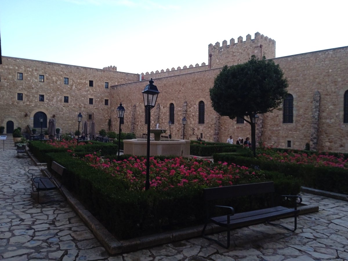 martinezgajulio's tweet photo. #Sigüenza #Guadalajara https://t.co/TCtuDFxsaK