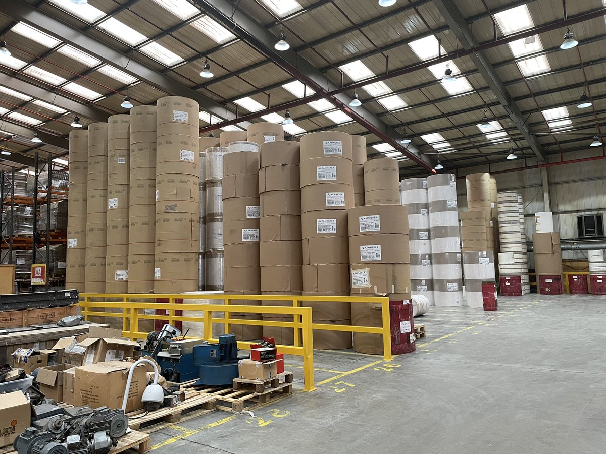 robertwhyte682's tweet image. Great factory visit to @GrahamandBrown, thanks to them &amp;amp; @duluxacademy for the invite, thoroughly enjoyed it