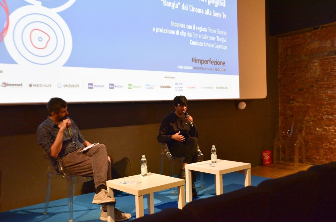 Internetfest's tweet photo. 50% bangla, 50% italiano e 100% di Torpigna, si chiudono oggi gli incontri con proiezione di @arsenalecinema a cura di Antonio Capellupo.
#IF2022 #Imperfezione https://t.co/4yuF4FWZ2J