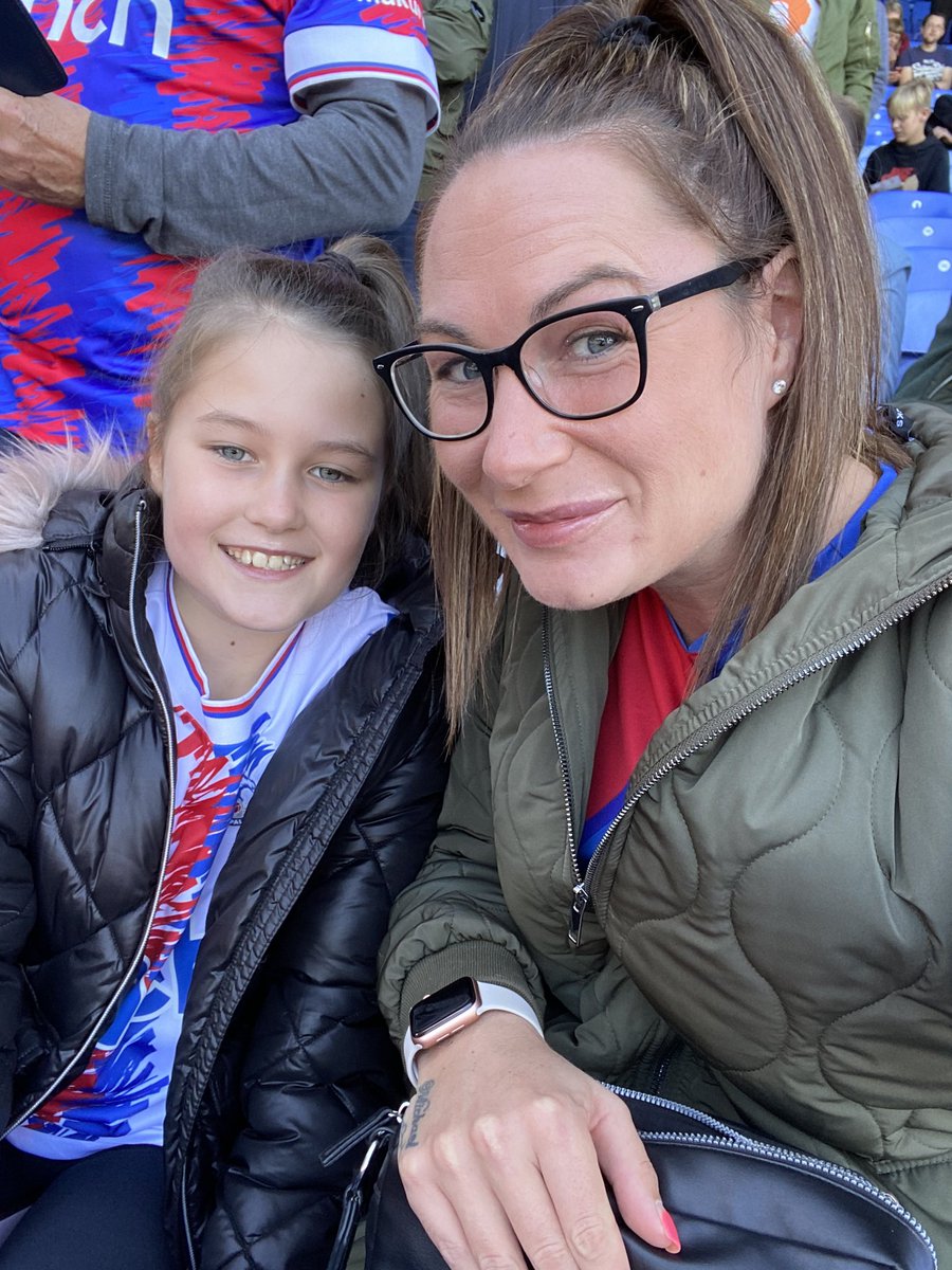 CityAndKentuk's tweet photo. The best day with my girl πβ€οΈπ @CPFC #girlswholovefootball #wegotthewin https://t.co/wcZpoRK7iI