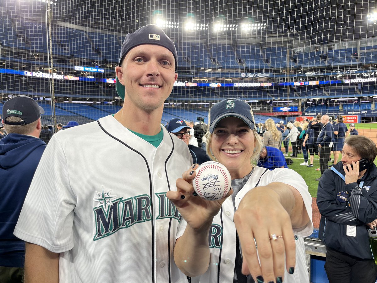 Jason Van Skike tweet media