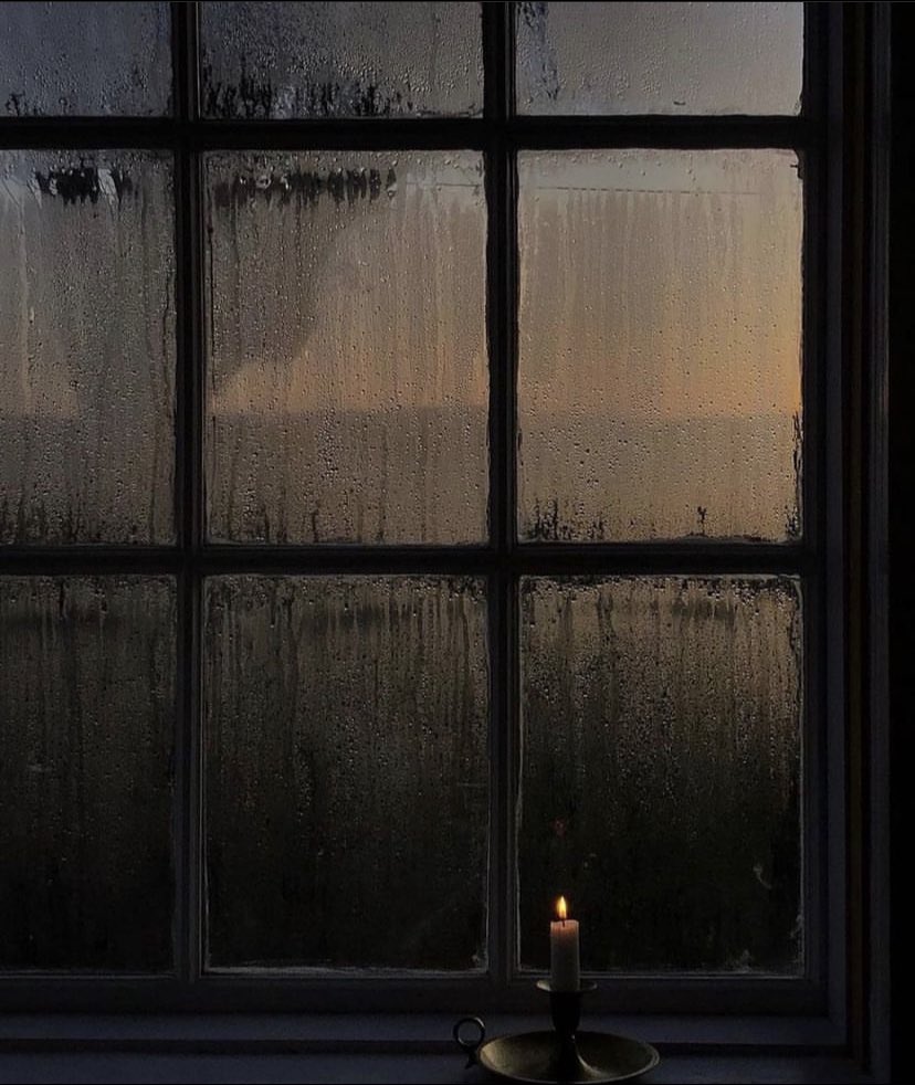 [هارون ثاني]

كيف ابستنجد وأنا نجدة عريبين المجاني
كيف أدك القاع وانا جرتي على سحابة

#متعب_البقيلي