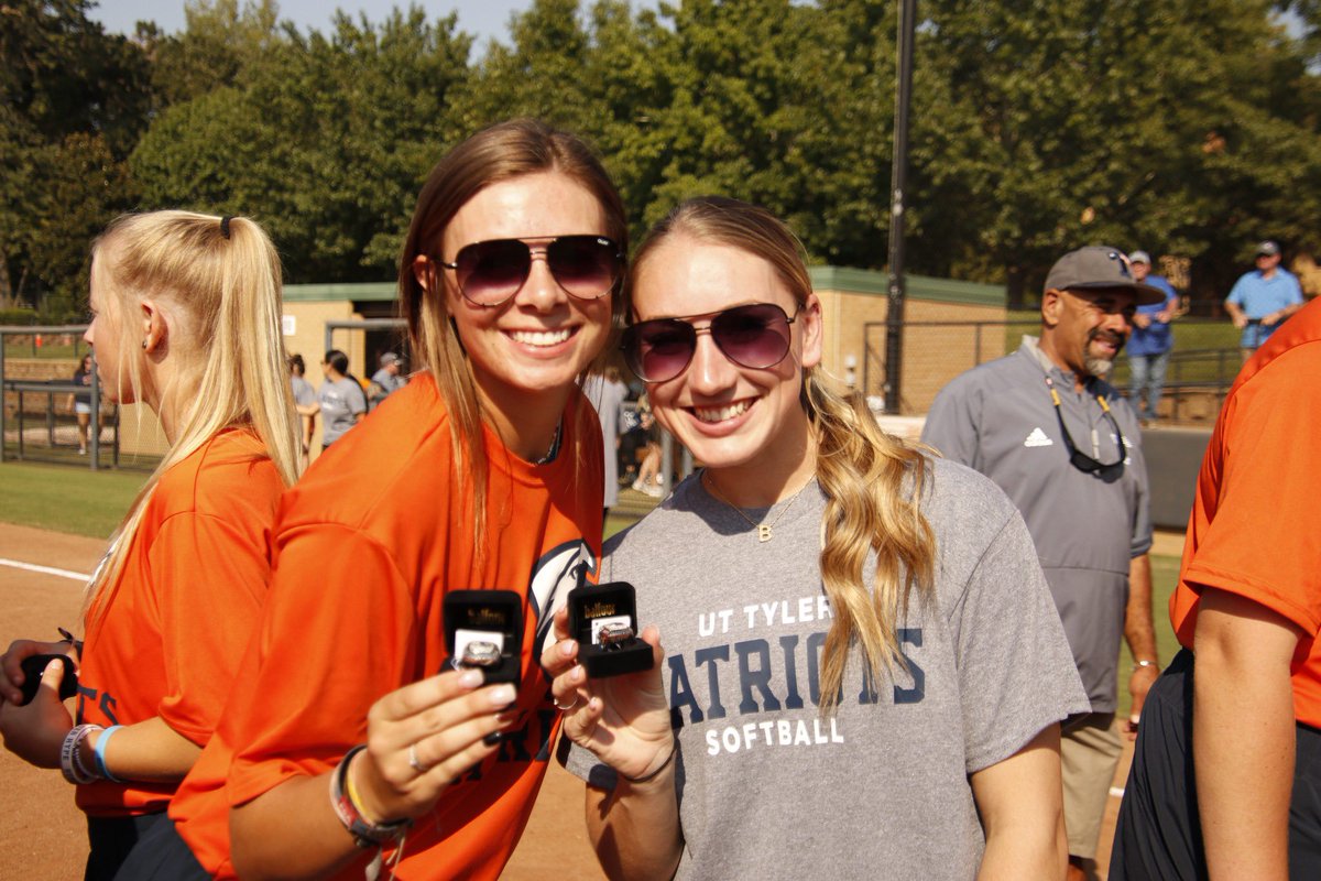 Laughs , hugs and joy surround this family ! Thank you for capturing the spirit of The UT Tyler Way and the love in this program Keely! 📸 photos credit to Junior transfer Keely Castillo