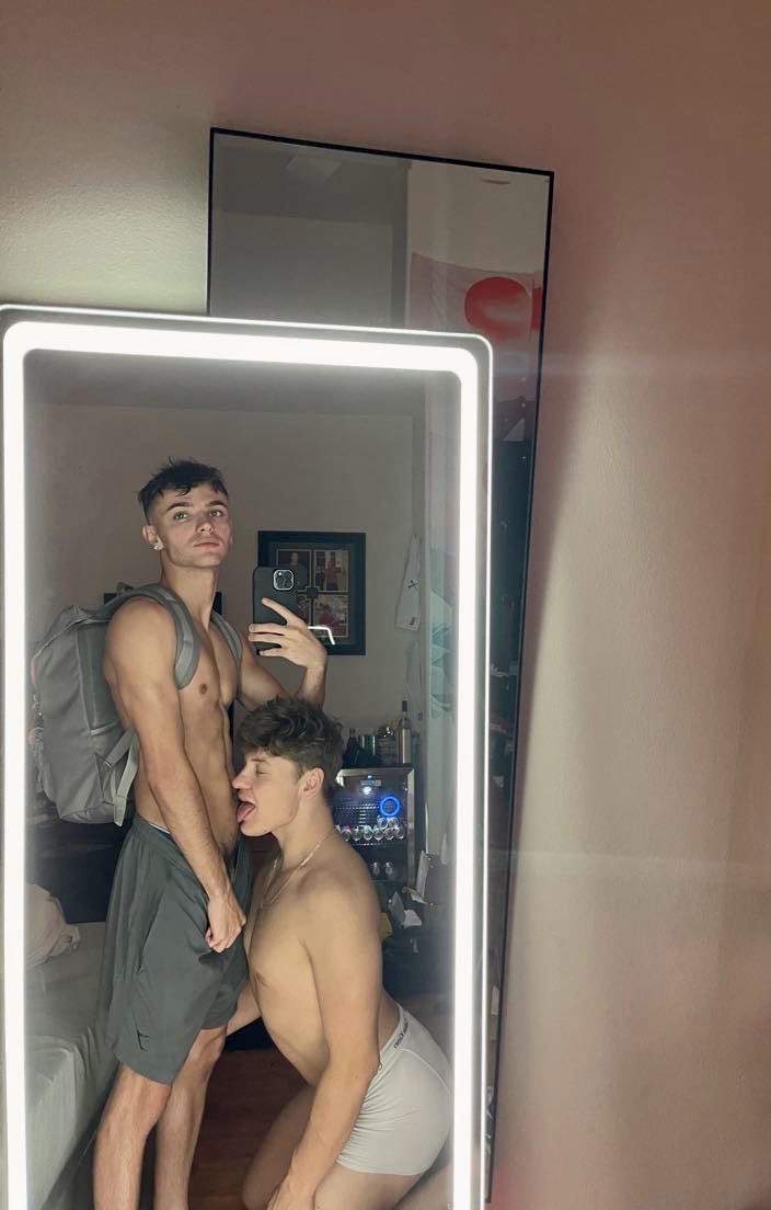 ConnerBlakely's tweet photo. I really wanna suck him off this morning @aaronxxxelias https://t.co/cRpa56j2Je