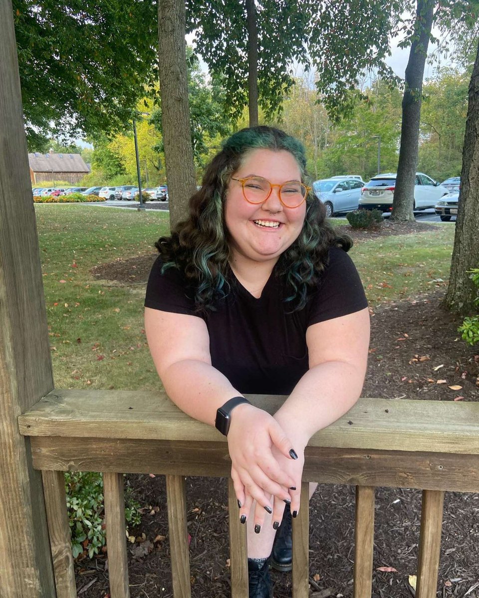 Eugs1913's tweet photo. Next up: Alyssa “Stormbringer” Amor. Alyssa is a junior english-writing major, a EUG since fall ‘21, and their favorite memory is just spending time w/ one another in the hall <3! https://t.co/qULe1mtlcj