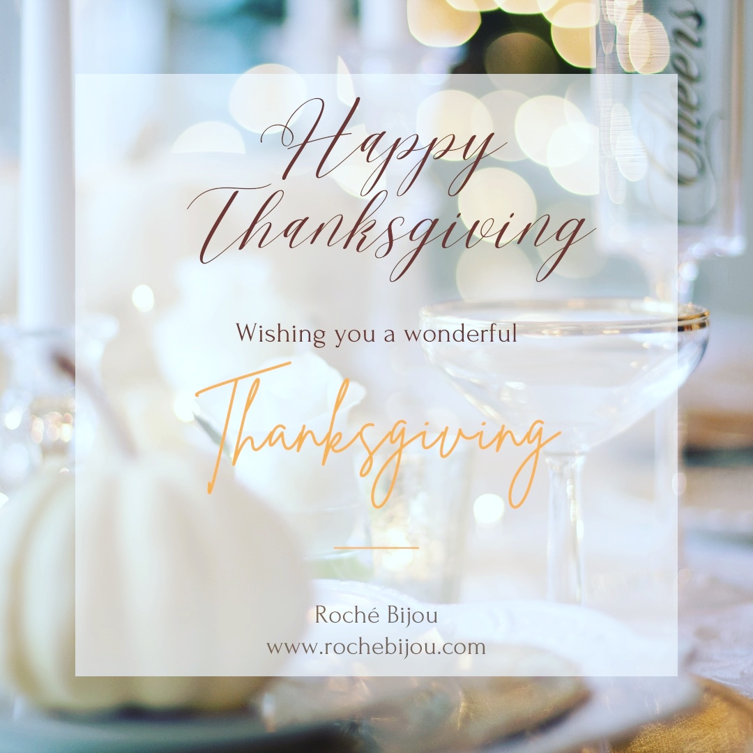 BijouRoche's tweet photo. Happy Thanksgiving to all🦃🍂
Wishing everyone a blessed &amp; joyful thanksgiving celebration🎉

What are three things you are thankful for?🙏
#shopsmallbusiness #BlackOwned #BlackOwnedBusiness #October #fallvibes #Thanksgiving #ThanksgivingDay #ThanksgivingWeekend #Thanksgiving2022 https://t.co/1e3KYIWXq1