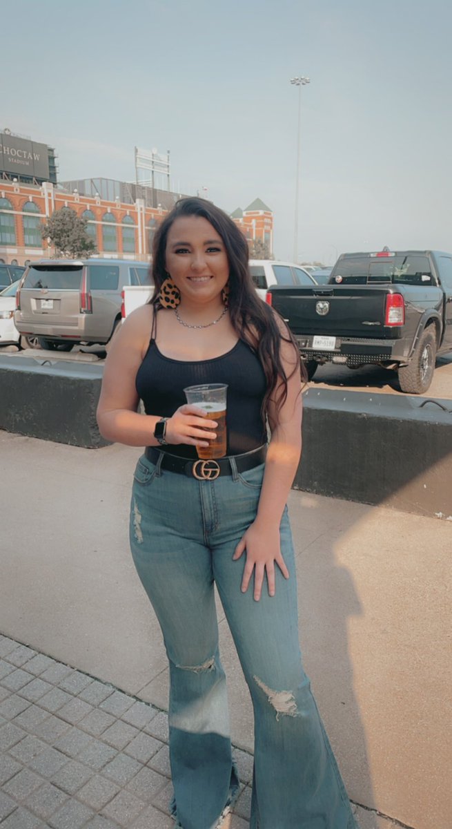 kailaEbaker's tweet photo. Morgan Wallen put on a damn good show👏🏻 https://t.co/pRpzdvPj5a