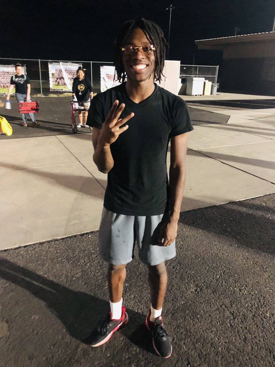 JeremiahGordon's tweet photo. @MaricopaMustang Free Safety @BristerDominick led the charge on defense with 3 Interceptions‼️Earning the #TurnoverBuffs👓😁 Came a long way working on our technique and ball skills with hard work! Proud of him. -Coach Jay🏈💯 https://t.co/UJeOCyh5lV