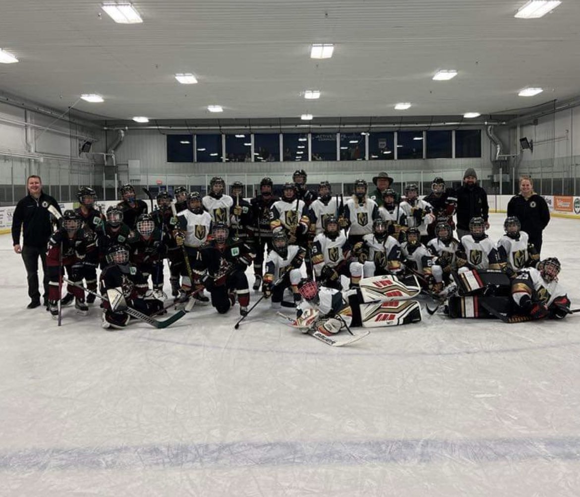 Sheri_Hudspeth's tweet photo. 12U Vegas Jr. Golden Knights and 12U @arizonakachinas (Green) in @nghlhockey action in Omaha. Great game Ladies 👏👏 #WGIHW #growthegame #NGHL #futuresdivision @usahockey #Girlshockey @lyndsey_fry_18 #growthegame https://t.co/fjEvNtPw2W