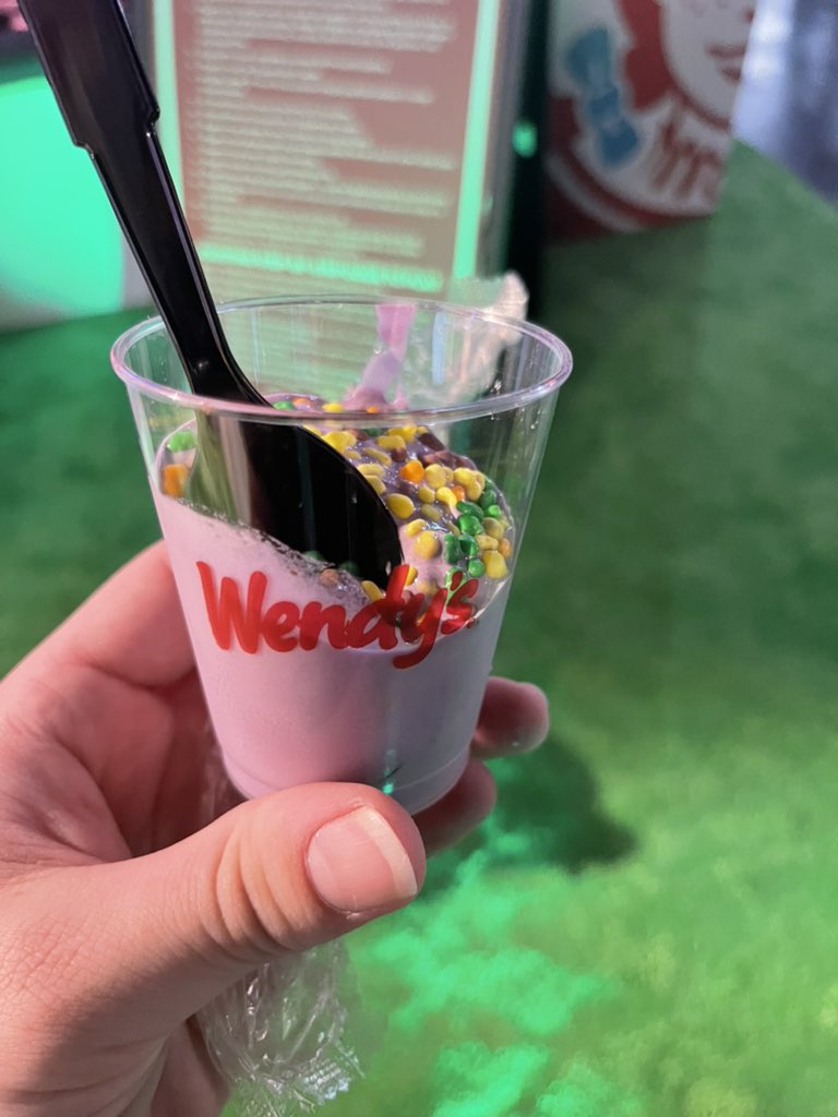 pretendbullet50's tweet photo. @Wendys I am at @TwitchCon 2022 San Diego and had the GG (Good Grape) Frosty! It’s the best thing I have every had! PLEASE BRING IT TO STORES! https://t.co/ychFqPy6Bt
