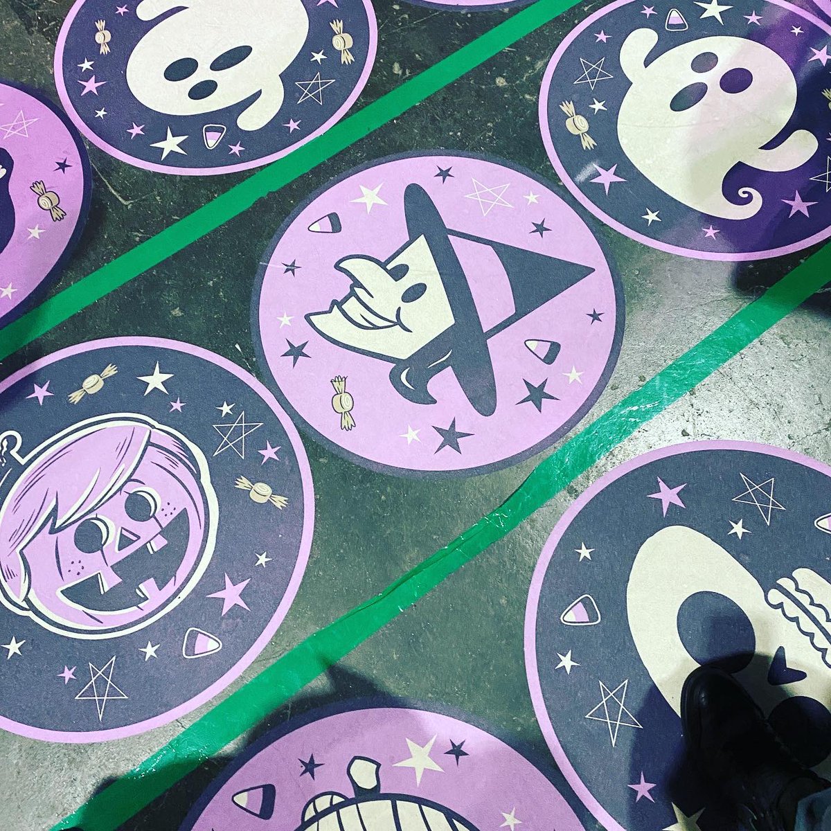 RoccoSupreme's tweet photo. Didn’t get to shop but you still gotta visit the @funko booth at #NYCC
…
#nycc2022 #funko #funkobooth https://t.co/mvlJ0FE3wY