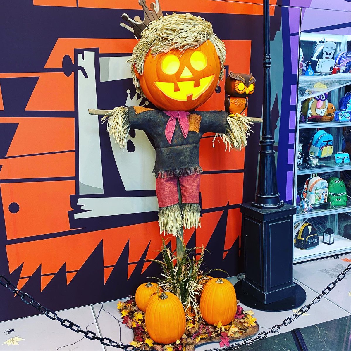 RoccoSupreme's tweet photo. Didn’t get to shop but you still gotta visit the @funko booth at #NYCC
…
#nycc2022 #funko #funkobooth https://t.co/mvlJ0FE3wY