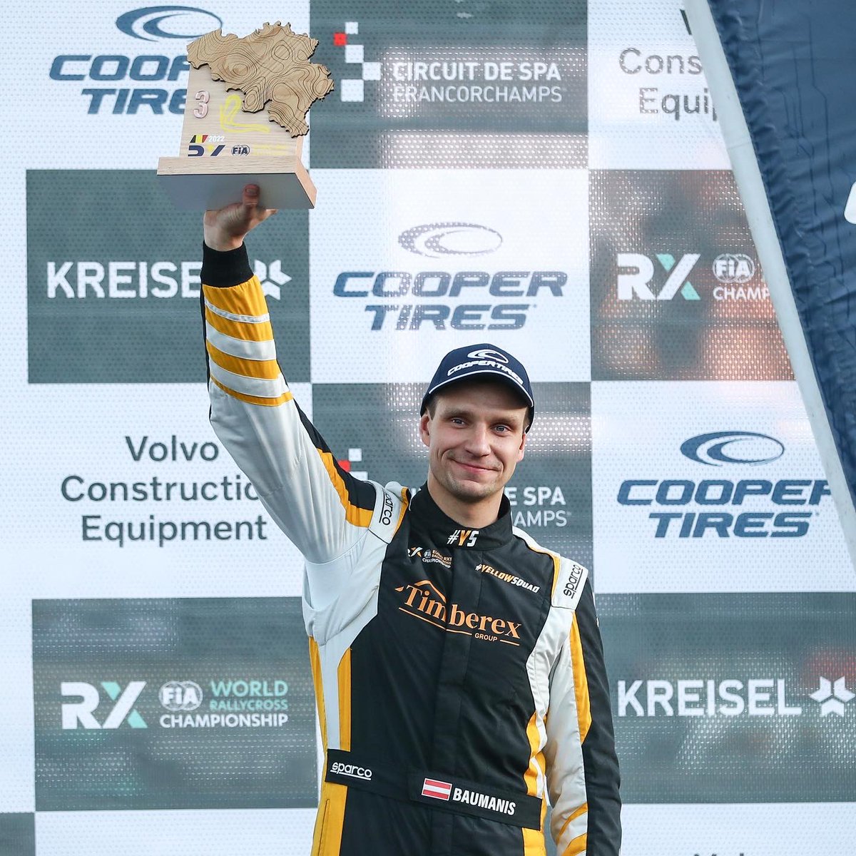 YellowSquadRX's tweet photo. We could not be any more proud of the team and @JanisBaumanisRX! 🔥 we didn’t have the easiest season, but we all pulled together and finished Euro RX on 🥈 place 🙌🙌🙌 fantastic job by everyone involved and thank you all so much for supporting us this season ❤️ https://t.co/NtTulcUeGD