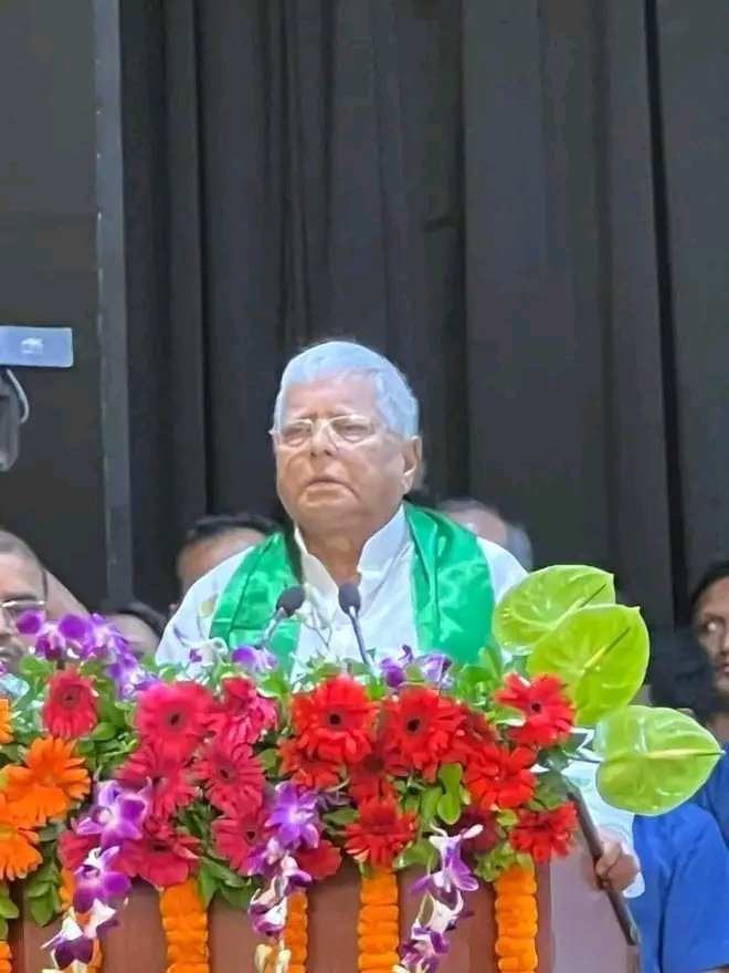 DevendraYadavMP's tweet photo. एनडीएमसी कन्वेंशन हॉल, नई दिल्ली में @RJDforIndia की राष्ट्रीय कार्यकारिणी की बैठक में शिरकत किया। बिहार की धरती से बदलाव की नई इबारत लिखी जाएगी।
@laluprasadrjd 
@yadavtejashwi https://t.co/rel2HMI19R
