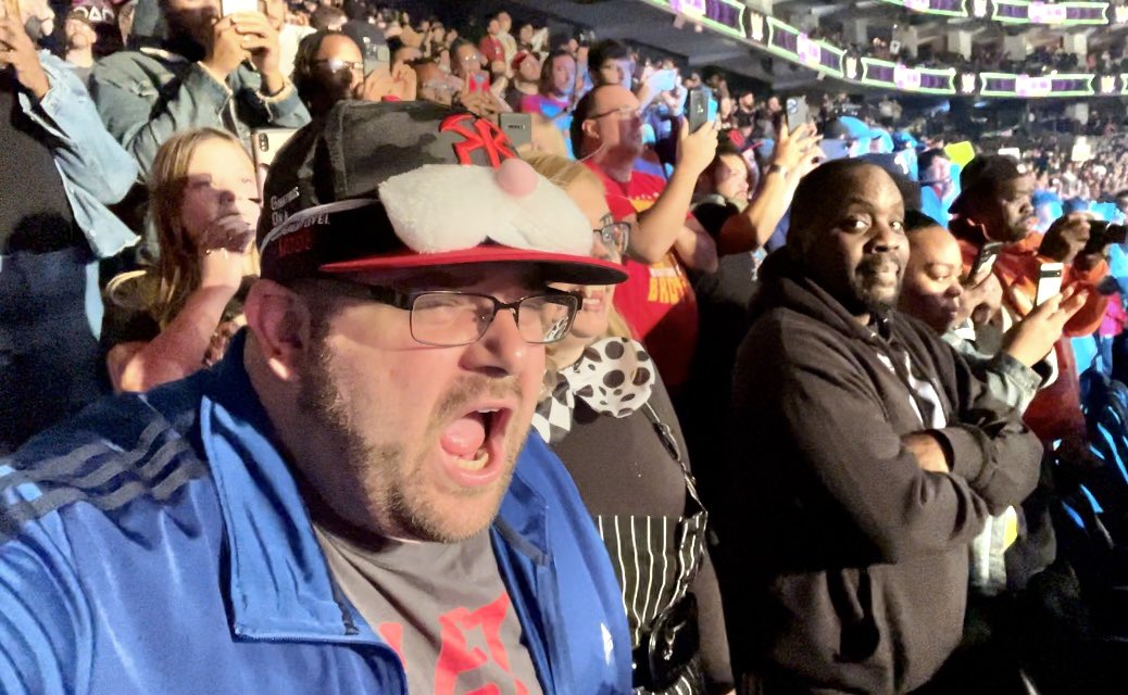 GrimsToyShow's tweet photo. Markin out for @DMcIntyreWWE at #WWEExtremeRules 🔥🔥 https://t.co/yy4c9H6YUb