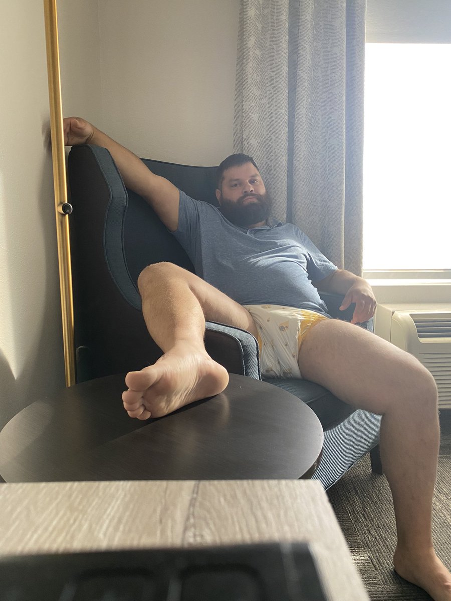 Diaperboi007 tweet media