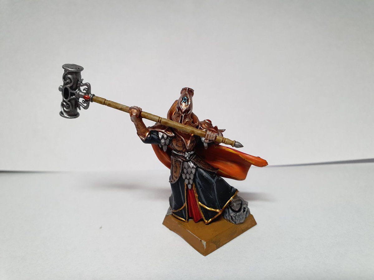 SplitfireGamin1's tweet photo. Priest of Vaul completed
#WarhammerCommunity #Warhammerfantasybattle #Vaul https://t.co/q0mM9Fe9SE