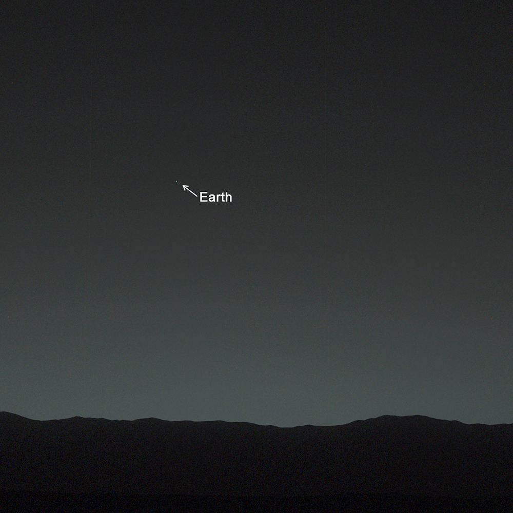 konstructivizm's tweet photo. This is earth as seen from Mars
More: https://t.co/kKDKJ9Igkx
Image credit: NASA https://t.co/3aIfJcaBSS