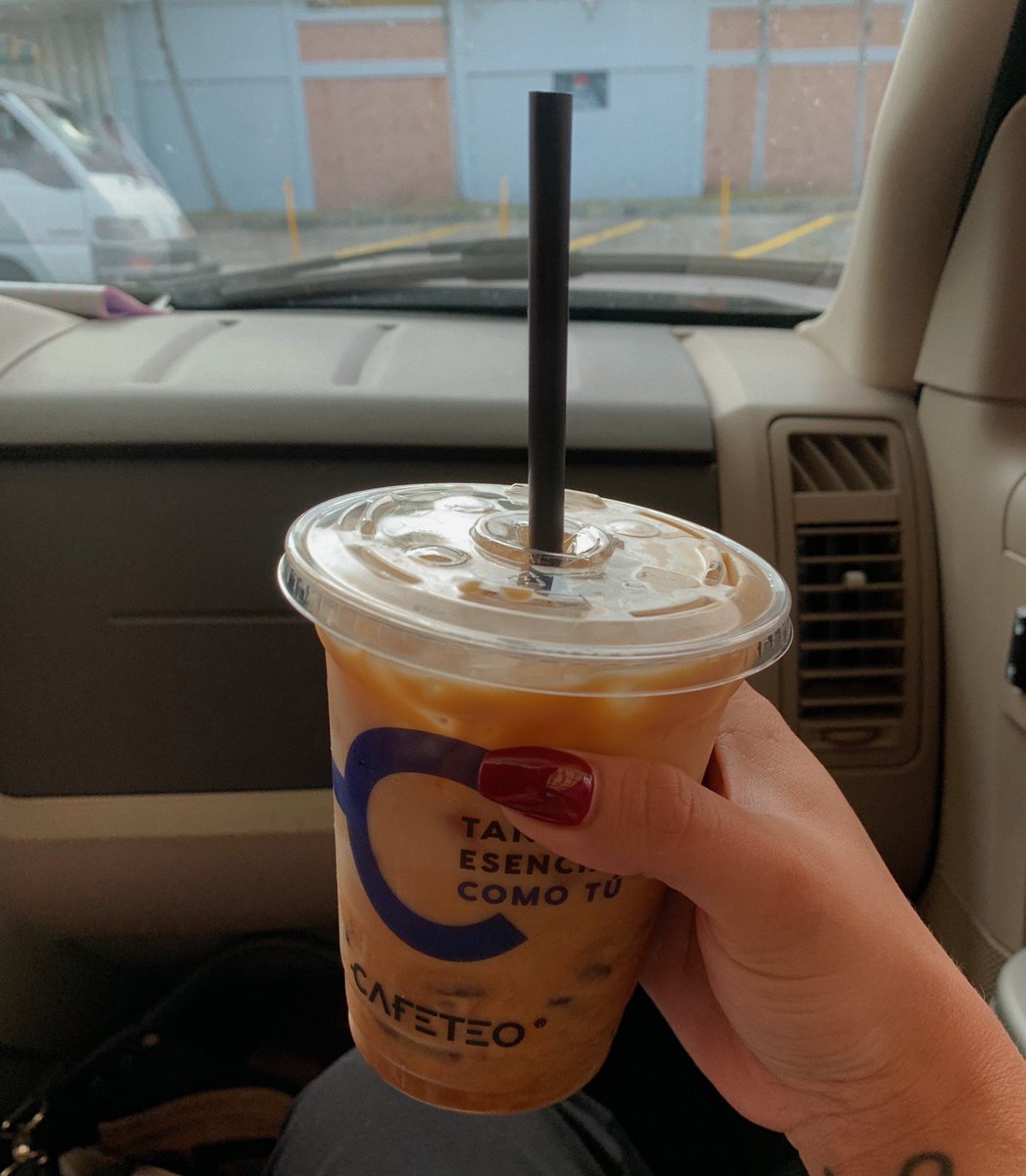 YoCafeteo's tweet photo. ¡Te esperamos hoy Domingo para tu dosis favorita de café💙! https://t.co/0WLngi8E4F