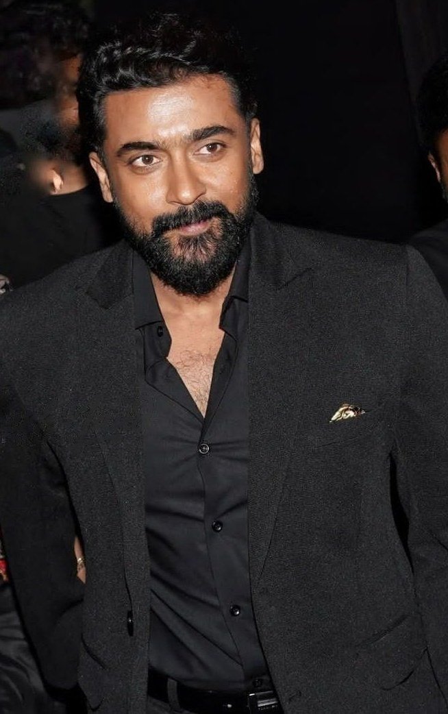 StudioGreen2's tweet photo. @Suriya_offl Anna at @filmfare 

#FilmfareAwards2022 https://t.co/ePFDPdE9w1