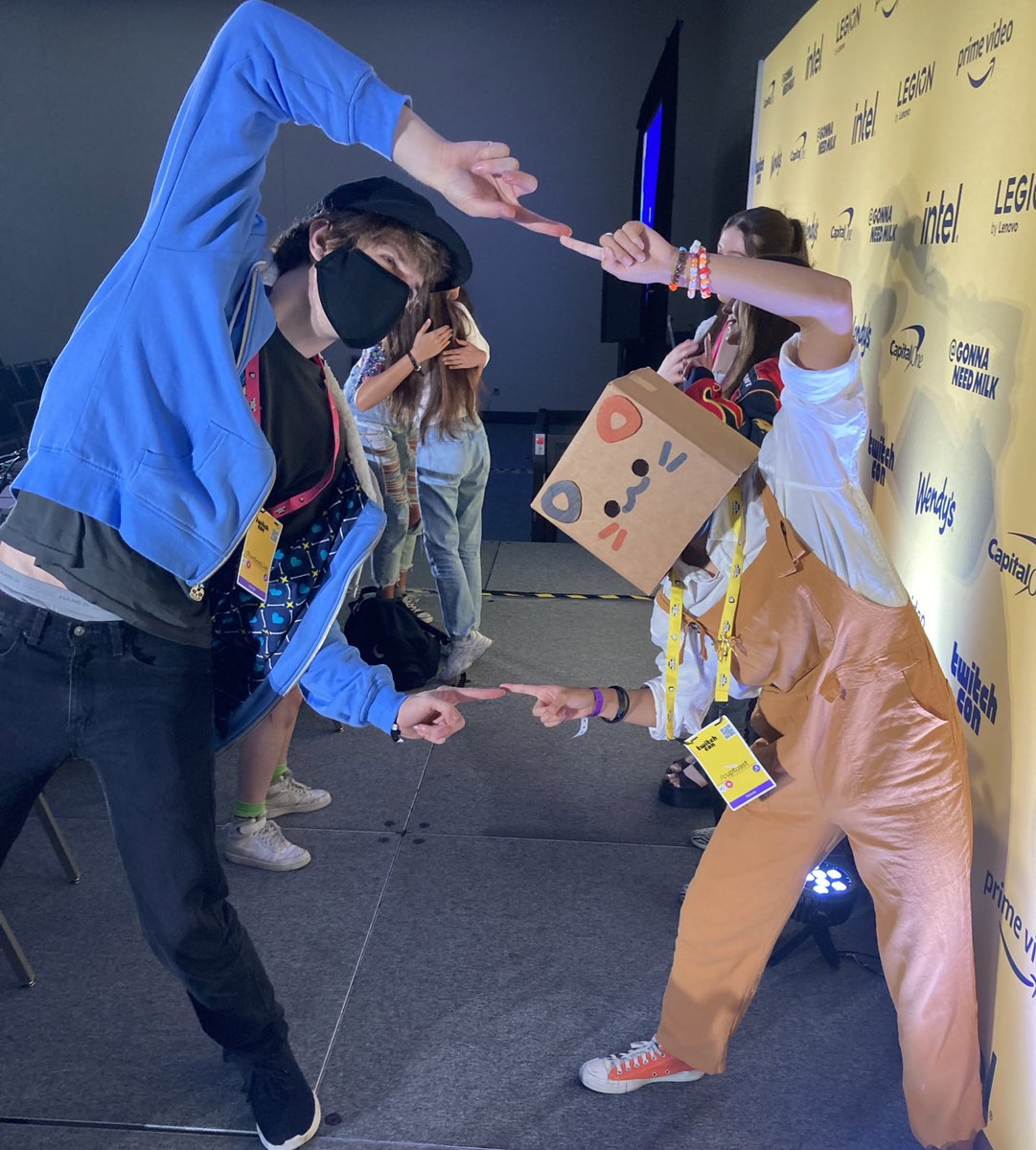 cuptoast's tweet image. fu-sion!!!